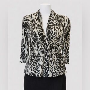 New York & Company Black and White Stretch Top Size XL